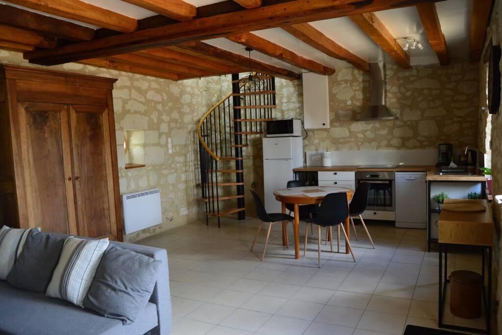 La Grange De L'Olive Villa Chinon Luaran gambar